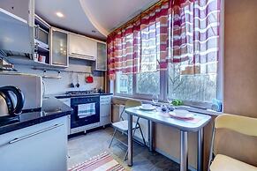 AG Apartment Bolshevikov 5