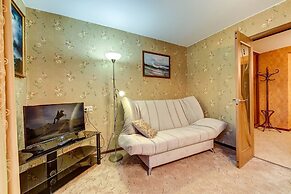 AG Apartment Kollontay 19
