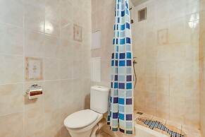 AG Apartment Kollontay 19