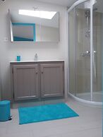 Eglantine et Chèvrefeuille