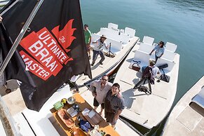 Shayamanzi Houseboats