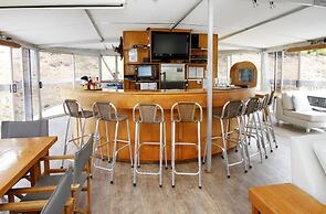 Shayamanzi Houseboats