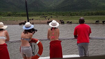 Shayamanzi Houseboats