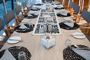 Shayamanzi Houseboats