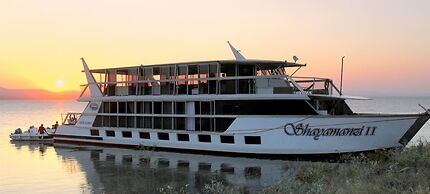 Shayamanzi Houseboats