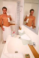 Shayamanzi Houseboats