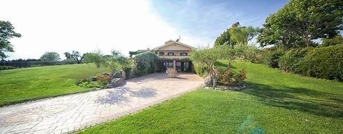 La Cavetta Country House