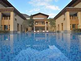 LUX Tea Horse Road Deqin Benzilan