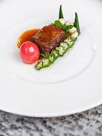 LUX Tea Horse Road Deqin Benzilan