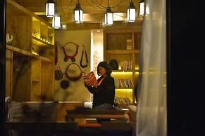 LUX Tea Horse Road Deqin Benzilan