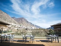 LUX Tea Horse Road Deqin Benzilan