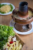 LUX Tea Horse Road Deqin Benzilan