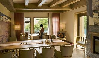 LUX Tea Horse Road Deqin Benzilan