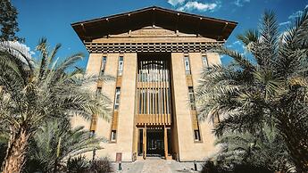 LUX Tea Horse Road Deqin Benzilan