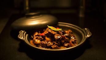 LUX Tea Horse Road Deqin Benzilan