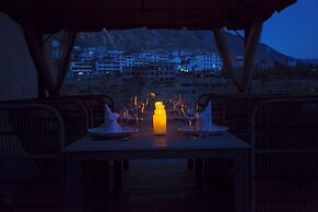 LUX Tea Horse Road Deqin Benzilan