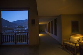 LUX Tea Horse Road Deqin Benzilan