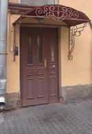 Apart Hotel on Italianskaya 1