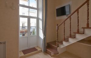 Apart Hotel on Italianskaya 1