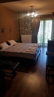 Kastania Guesthouse