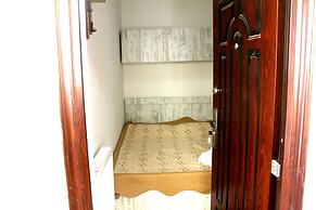 Old Avlabari Rooms