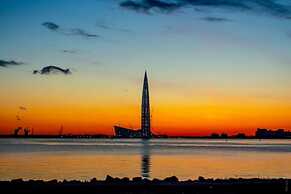 AELITA Apartment with Port View