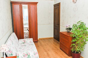 AELITA Apartment with Port View