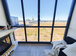 AELITA Apartment with Port View