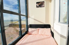 AELITA Apartment with Port View