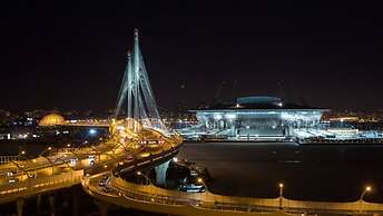 AELITA Apartment with Port View