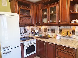 AELITA Apartment with Port View