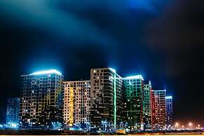 AELITA Apartment with Port View