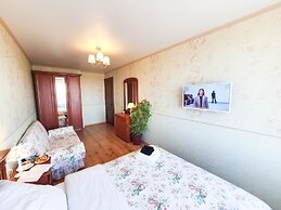 AELITA Apartment with Port View