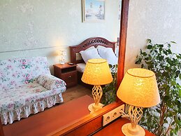 AELITA Apartment with Port View