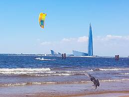 AELITA Apartment with Port View