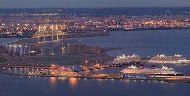 AELITA Apartment with Port View