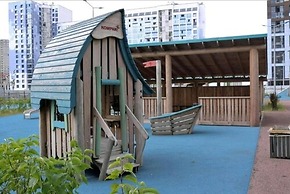 AELITA Apartment with Port View