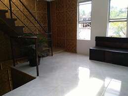 Zenith Inn & Resto Bar