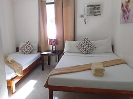 Zenith Inn & Resto Bar