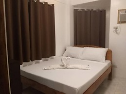 Zenith Inn & Resto Bar