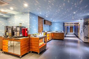 Hotel Cloud Arena-Daan