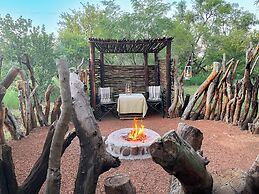 iKhaya LamaDube Game Lodge