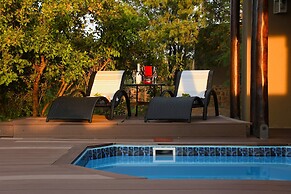 iKhaya LamaDube Game Lodge