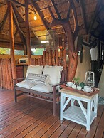 iKhaya LamaDube Game Lodge