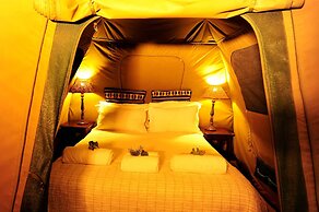 iKhaya LamaDube Game Lodge