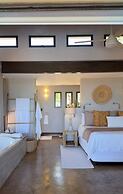 iKhaya LamaDube Game Lodge