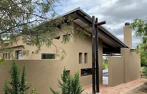 iKhaya LamaDube Game Lodge