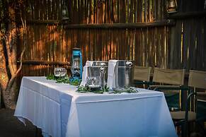 iKhaya LamaDube Game Lodge