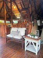 iKhaya LamaDube Game Lodge