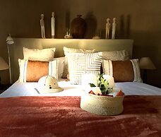 iKhaya LamaDube Game Lodge